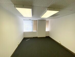 6160 N Cicero Ave, Chicago, IL for rent Building Photo- Image 2 of 2