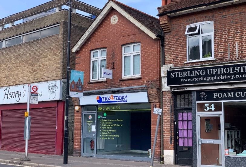 58 Croydon Rd, Caterham for sale - Building Photo - Image 1 of 1