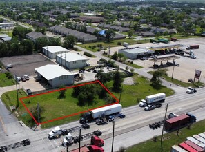 631 Broadway, La Porte, TX for sale Primary Photo- Image 1 of 12