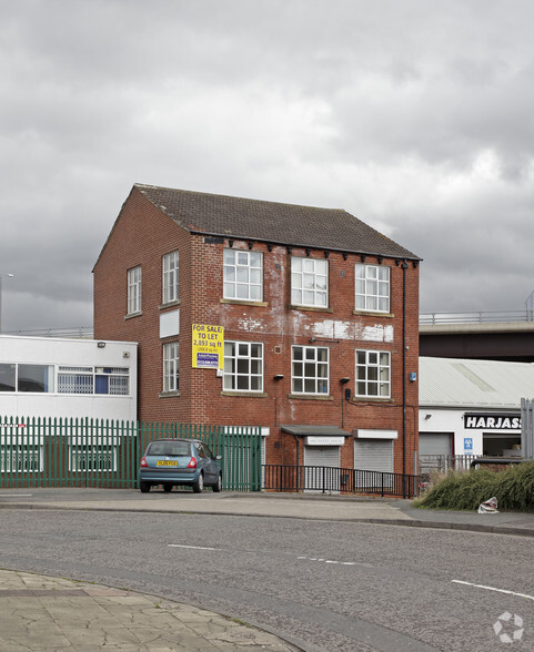 Pym St, Leeds for sale - Primary Photo - Image 1 of 1