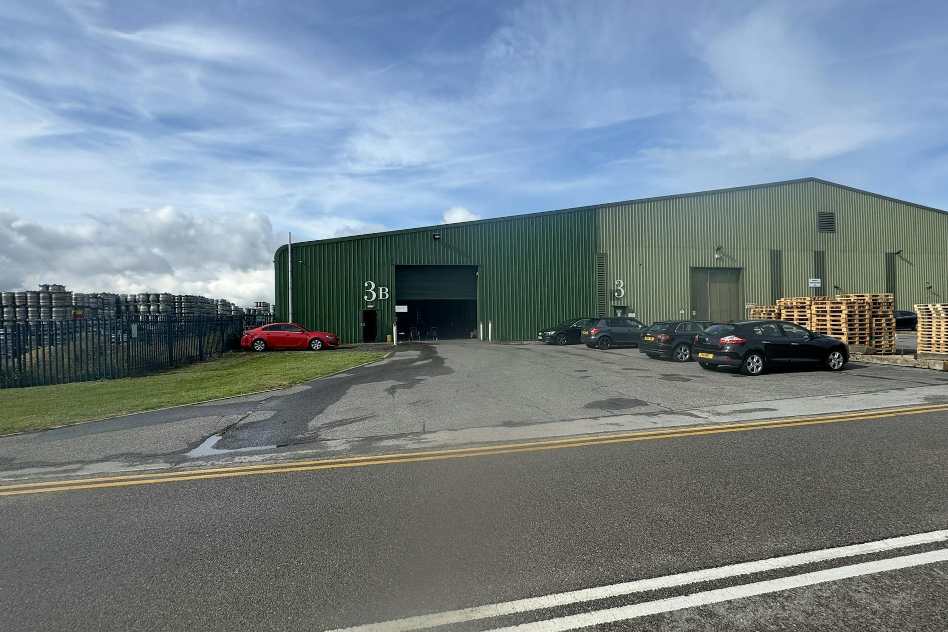 Roseland Business Park, Long Bennington to rent Primary Photo- Image 1 of 9