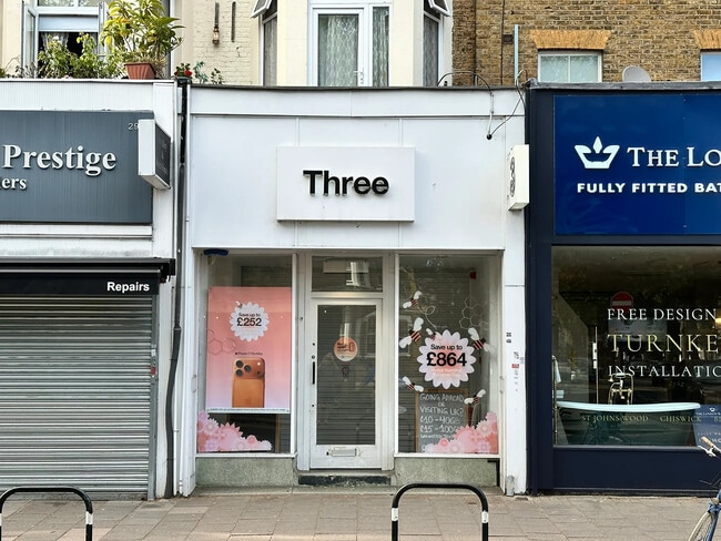 More details for 290 Chiswick High Rd, London - Retail to Rent