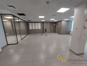 Retail in Illescas, Toledo to rent Interior Photo- Image 1 of 6