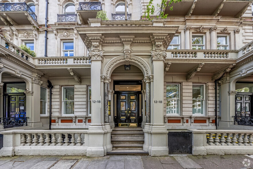 12-18 Grosvenor Gdns, London to rent - Building Photo - Image 2 of 15