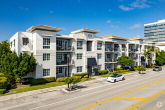 19940 W Dixie Hwy, Aventura, FL for sale Primary Photo- Image 1 of 1