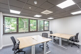Derriford Business Park, Plymouth to rent Interior Photo- Image 2 of 7