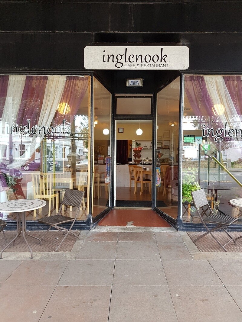 2A Vaughan St, Llandudno for sale Building Photo- Image 1 of 1