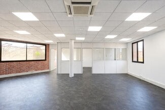More details for 18 Place Roguet, Toulouse - Office to Rent