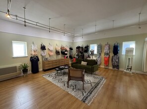 Basin Rd, Chichester to rent Interior Photo- Image 2 of 6