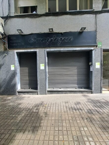 Retail in Barcelona, Barcelona to rent - Interior Photo - Image 1 of 1