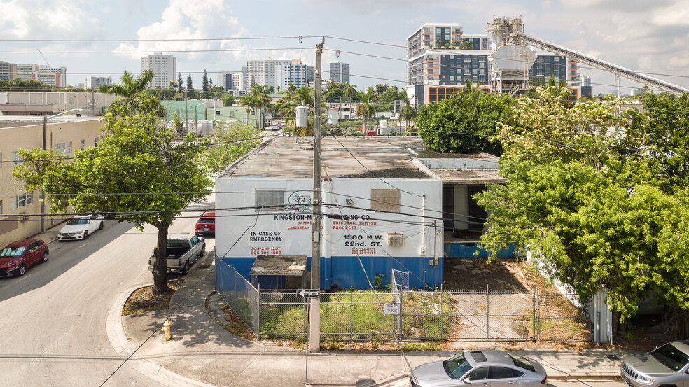 1500 NW 22nd St, Miami, FL for sale - Building Photo - Image 2 of 9