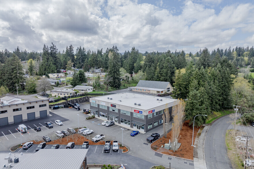 5373 Auto Center Way, Bremerton, WA for rent - Building Photo - Image 2 of 5