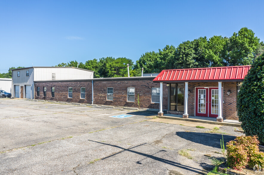 1235 Sycamore View Rd, Memphis, TN for sale - Building Photo - Image 1 of 1