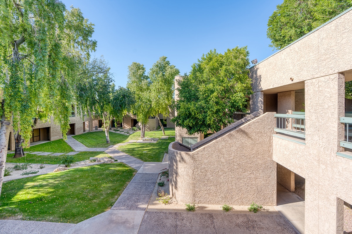 1930 S Alma School Rd, Mesa, AZ to rent Building Photo- Image 1 of 8