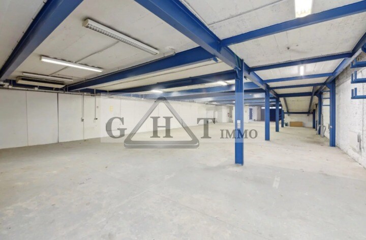 Industrial in Gentilly for sale - Interior Photo - Image 2 of 3