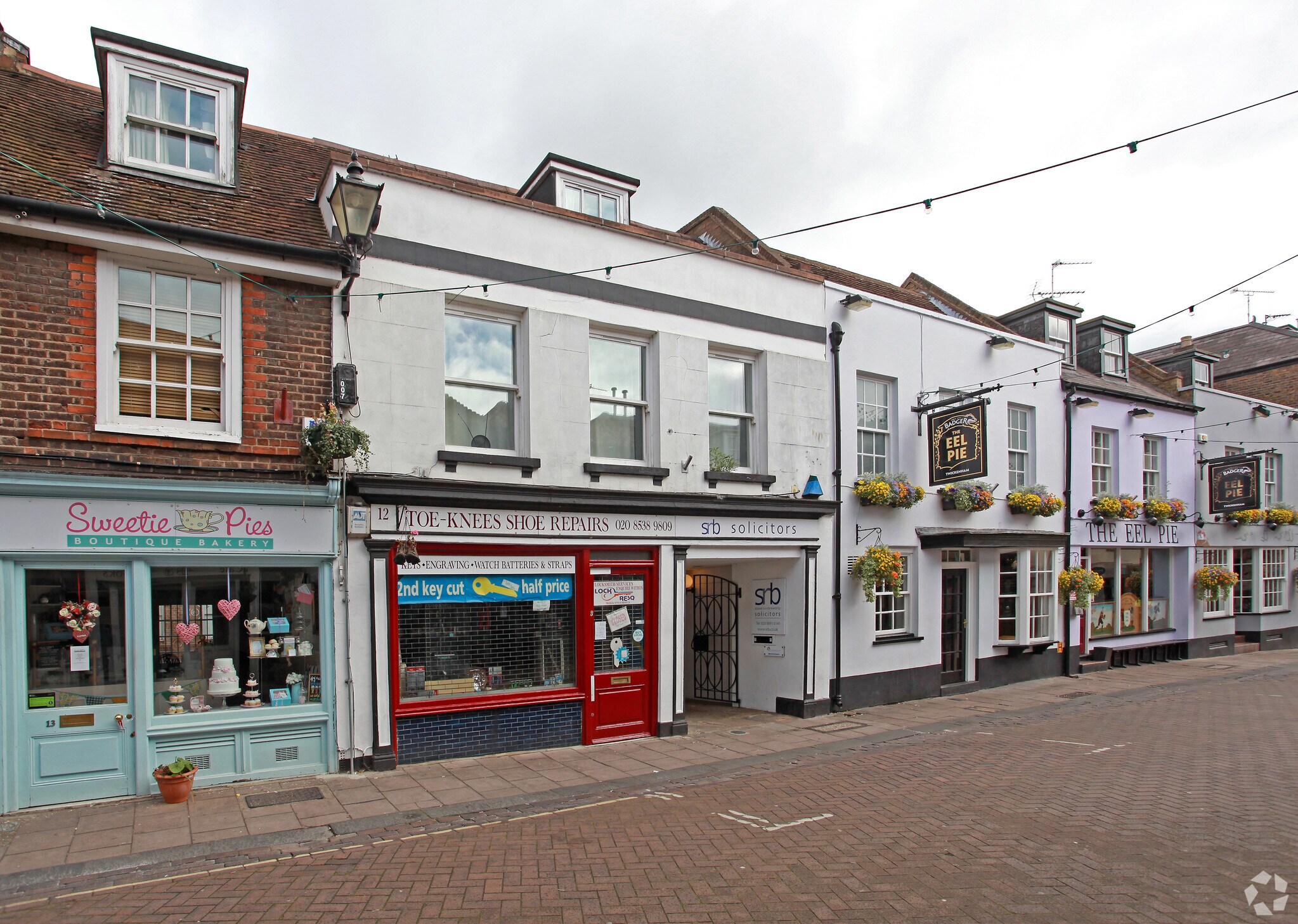 12 Church St, Twickenham for sale Primary Photo- Image 1 of 1