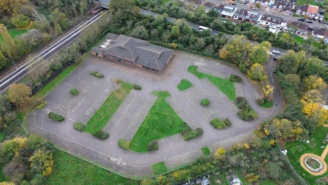 More details for 265 The Ridgeway, Harrow - Office to Rent