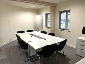 Duxford Rd, Saffron Walden to rent Interior Photo- Image 2 of 3