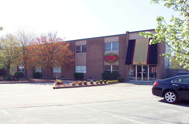 More details for 44 Industrial Way, Norwood, MA - Light Industrial to Rent