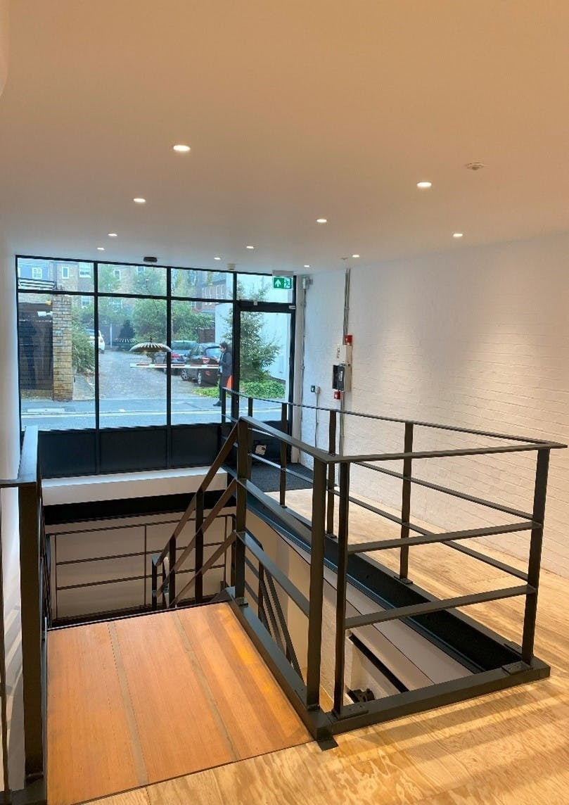 2 Munden St, London to rent Interior Photo- Image 1 of 8