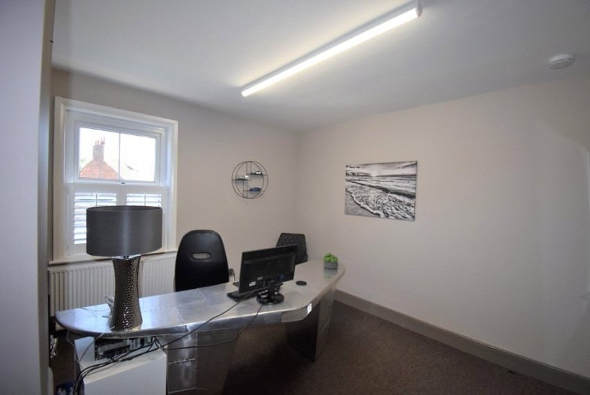 56 Leeds Rd, Tadcaster to rent Interior Photo- Image 1 of 8