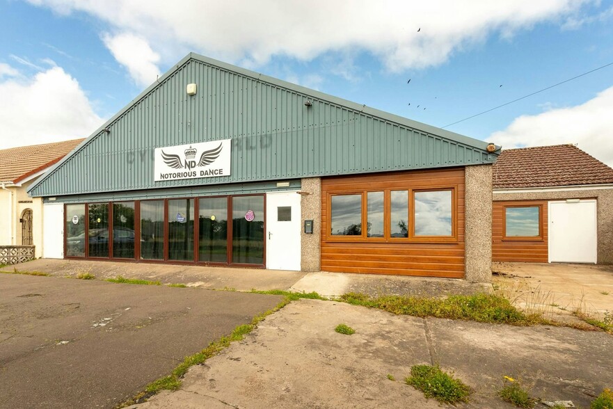 Millfield Feus, Arbroath for sale - Building Photo - Image 1 of 10