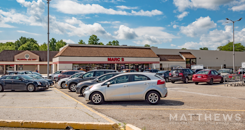 470-550 W Aurora Rd, Sagamore Hills, OH for sale - Building Photo - Image 1 of 1