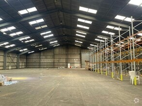 Moor Ln, Sherburn In Elmet to rent Building Photo- Image 1 of 2