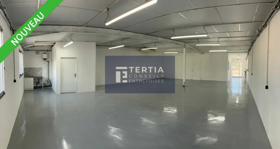 Light Industrial in Saint-Jean-de-Védas to rent Interior Photo- Image 1 of 9