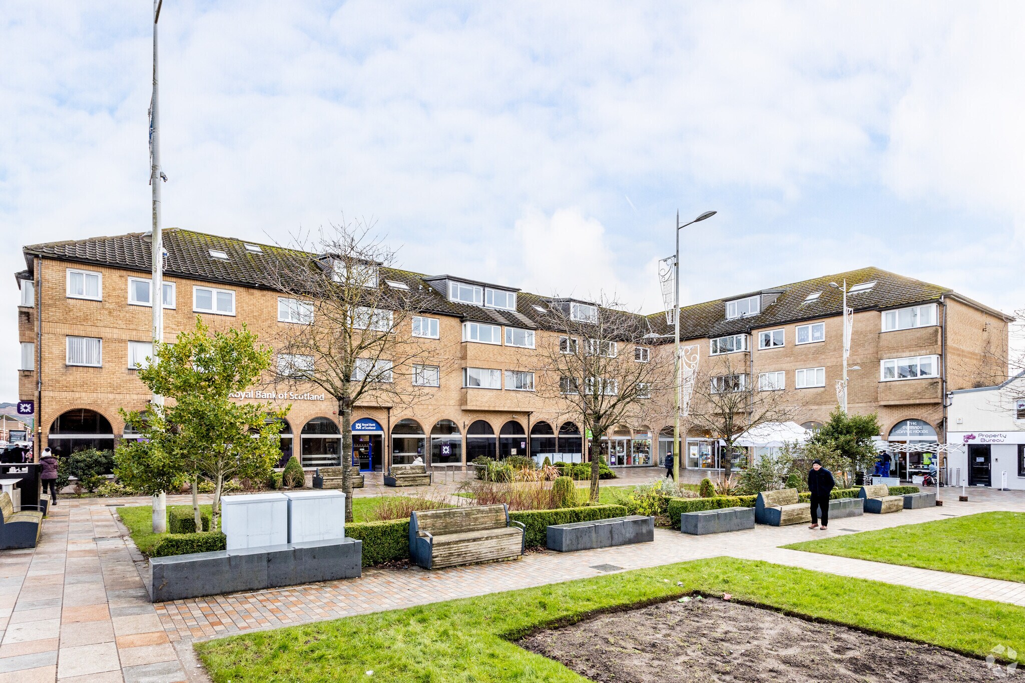 2-8A Colquhoun Sq, Helensburgh for sale Primary Photo- Image 1 of 1