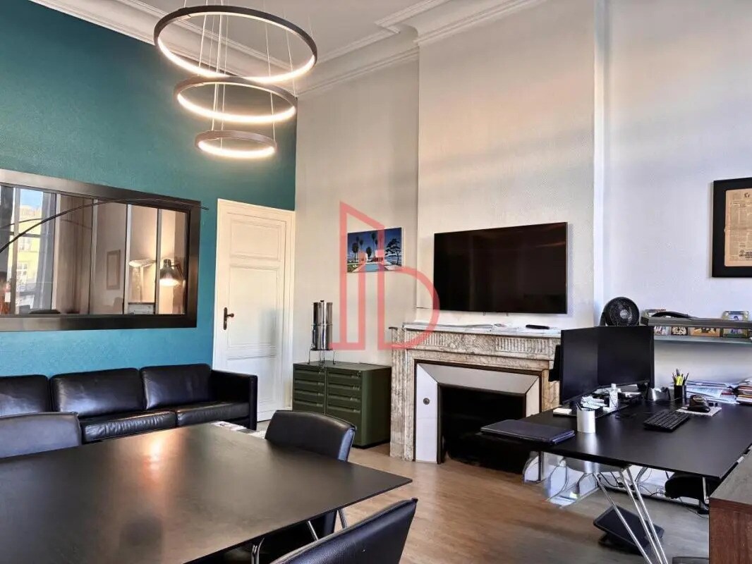 Office in Bordeaux to rent Interior Photo- Image 1 of 8
