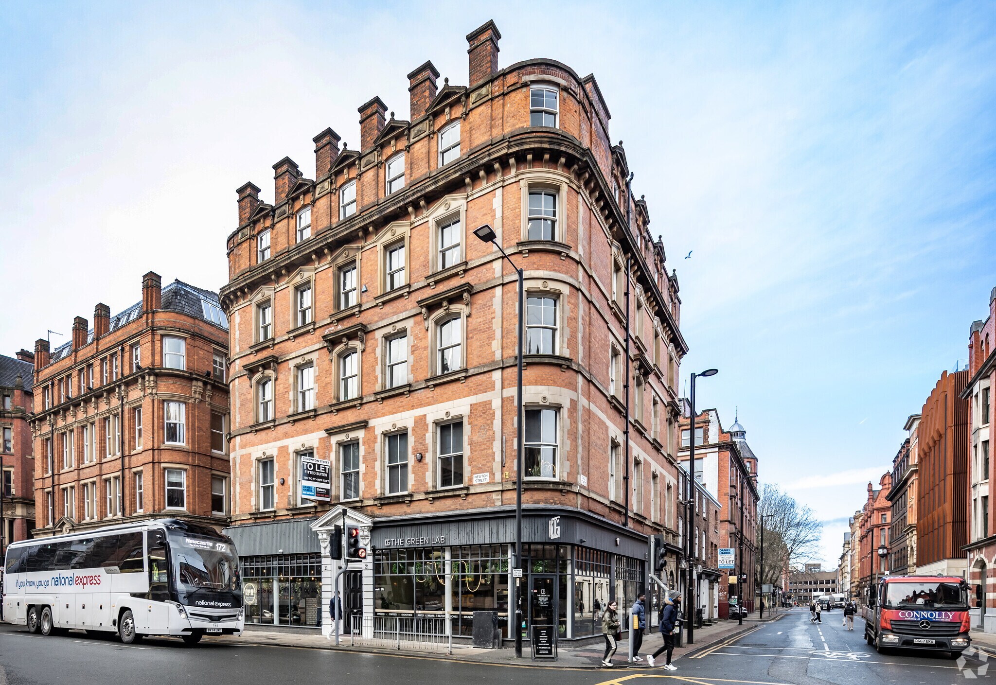 21 Newton St, Manchester to rent Building Photo- Image 1 of 5