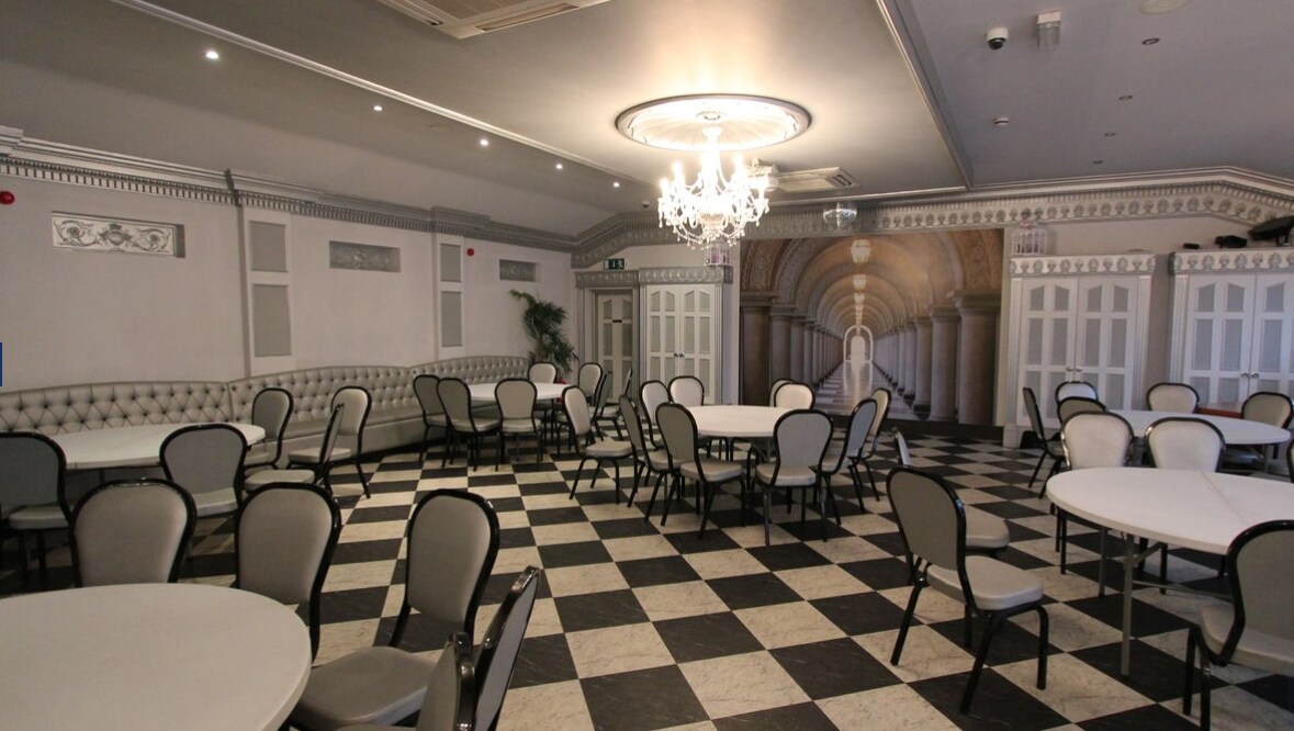 Bridge End, Penistone for sale Interior Photo- Image 1 of 1