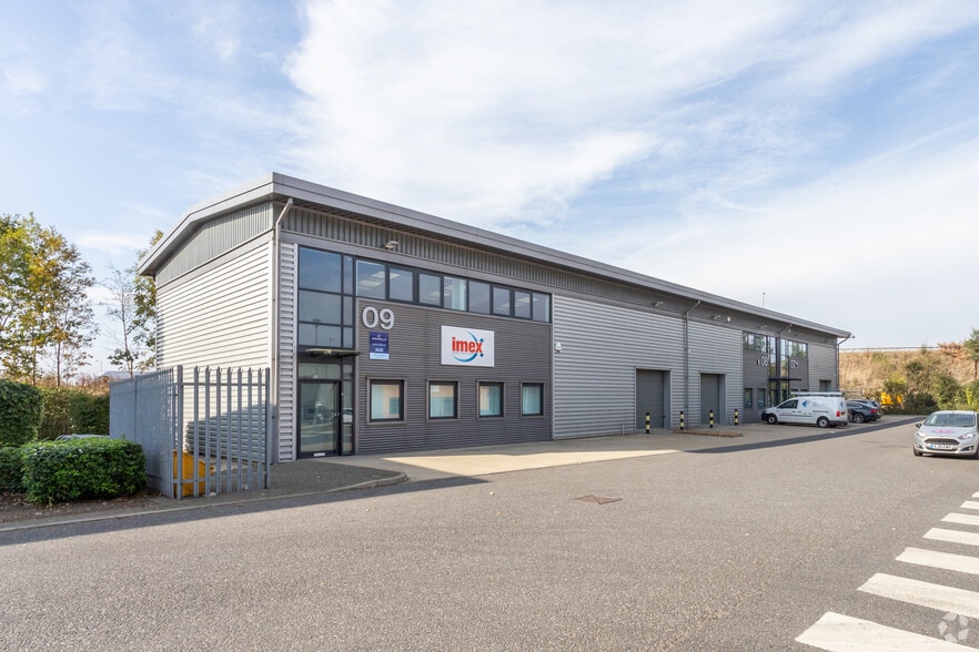 Anderson Rd, Swavesey to rent - Primary Photo - Image 1 of 11