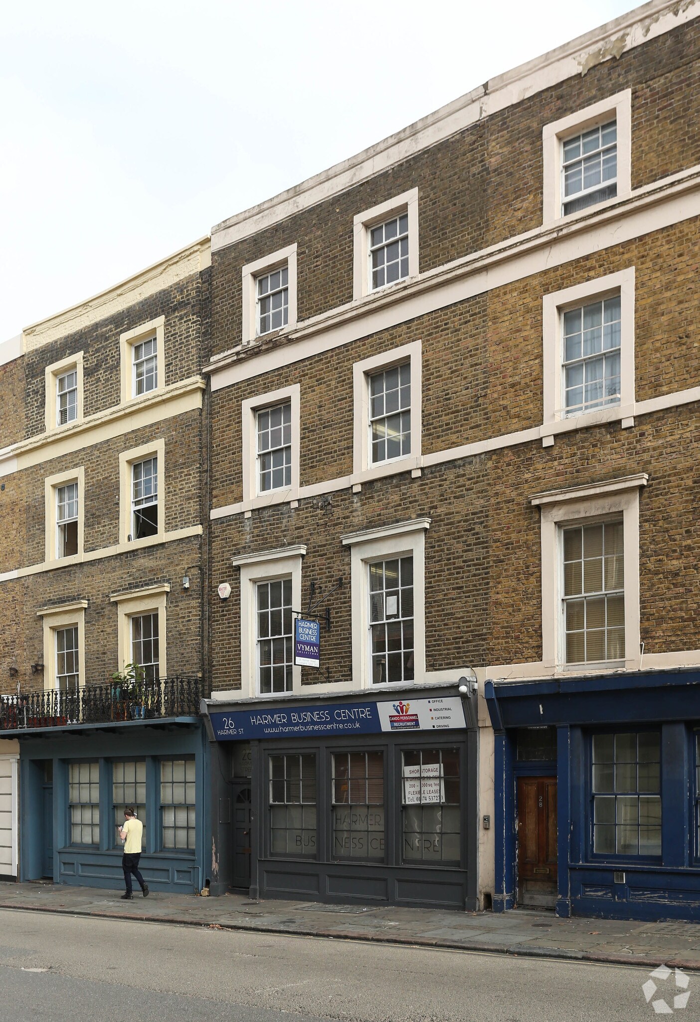 26 Harmer St, Gravesend to rent Primary Photo- Image 1 of 5