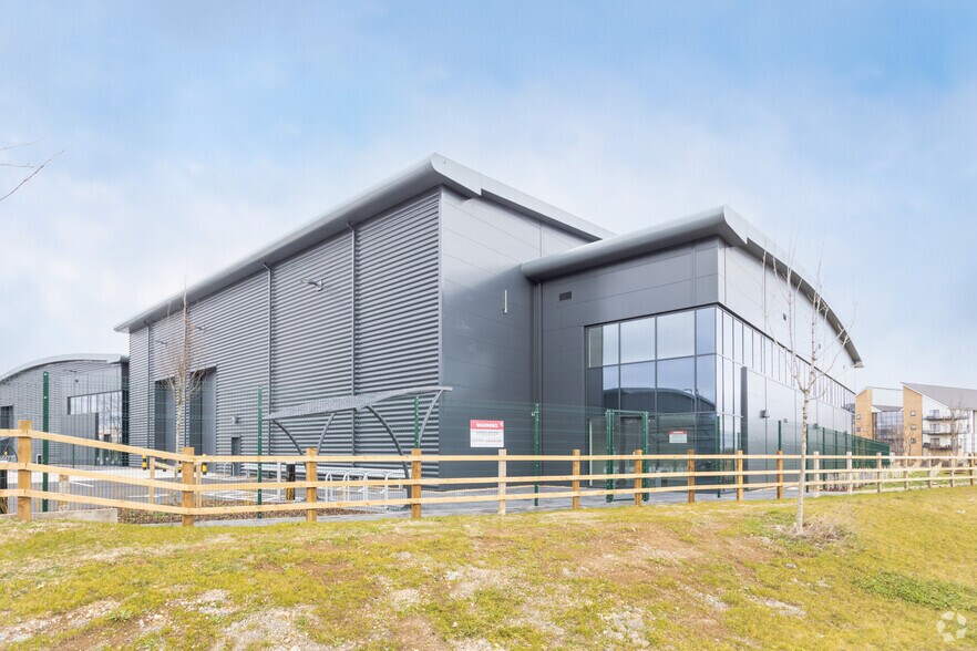 Wixams, Bedford for sale - Primary Photo - Image 1 of 1