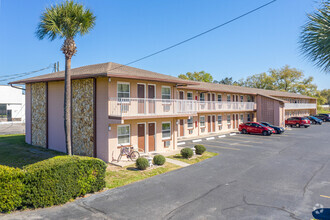 4651 US-192, Kissimmee, FL for sale Primary Photo- Image 1 of 1