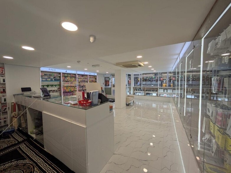 29-31 High St, Dorking for sale - Building Photo - Image 3 of 8