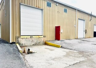 2400 N Forsyth Rd, Orlando, FL to rent Interior Photo- Image 1 of 1