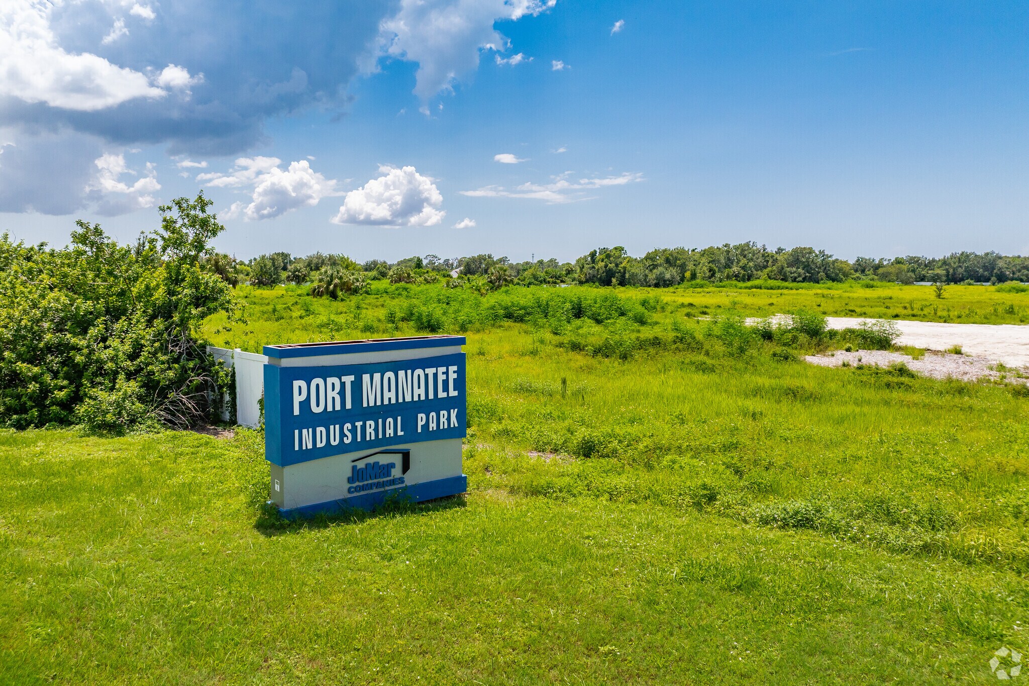 Port Manatee Industrial Park portfolio of 3 properties for sale on LoopNet.co.uk Building Photo- Image 1 of 12