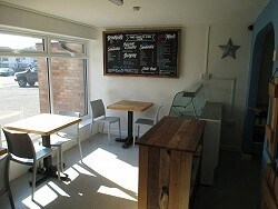 38-52 Leonard St, Bingley to rent Interior Photo- Image 2 of 6