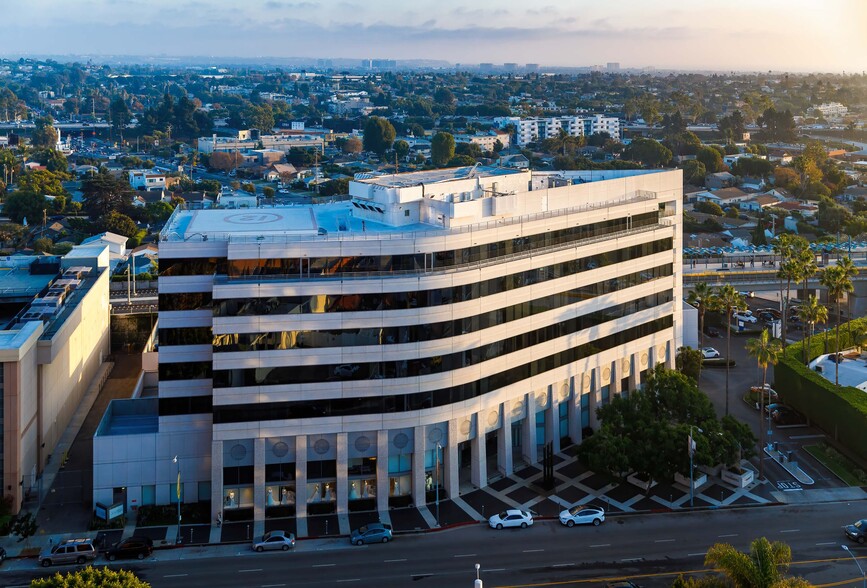 11900 W Olympic Blvd, Los Angeles, CA for rent - Building Photo - Image 1 of 7