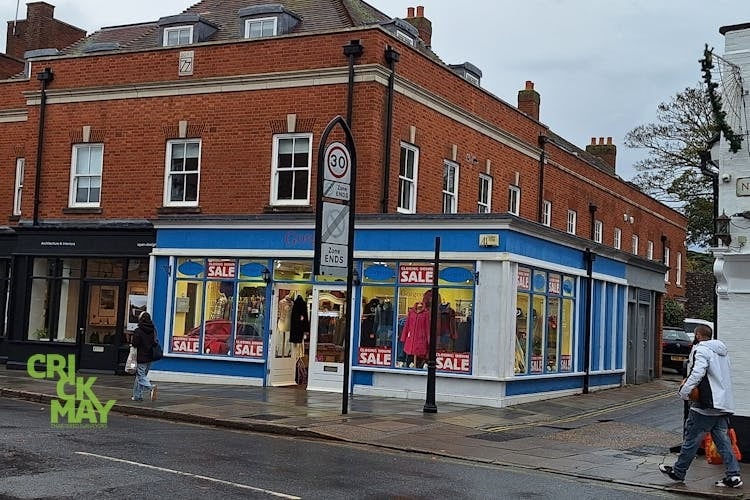 2a-2b Northgate, Chichester to rent - Building Photo - Image 2 of 2