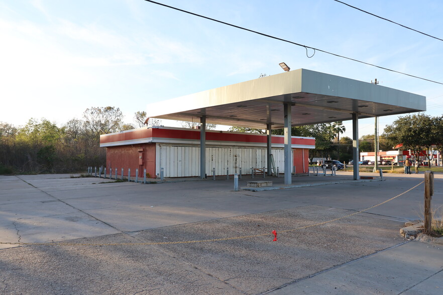 10900 Mykawa Rd, Houston, TX for rent - Building Photo - Image 1 of 18