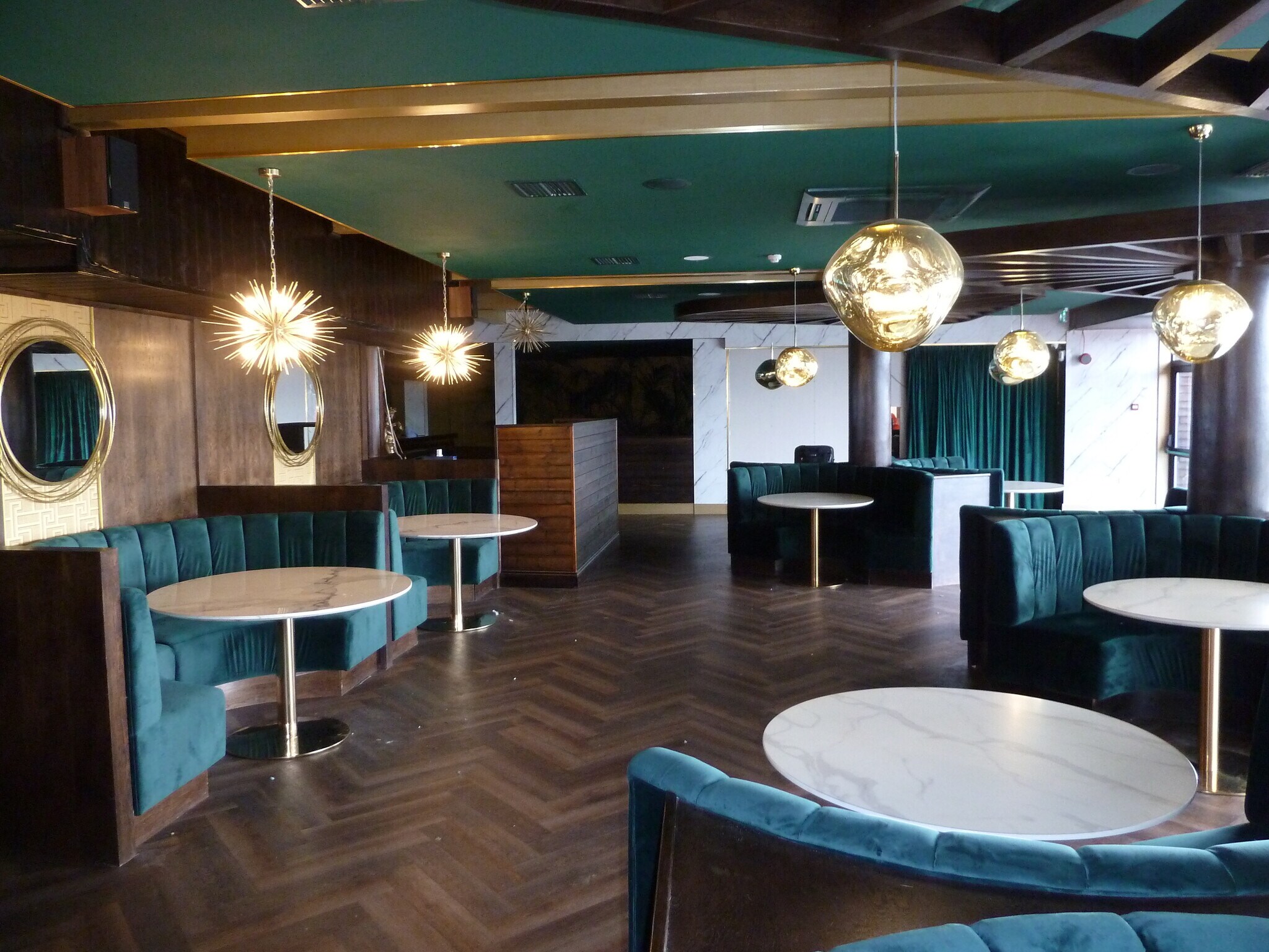 Epping Ln, Romford for sale Interior Photo- Image 1 of 8