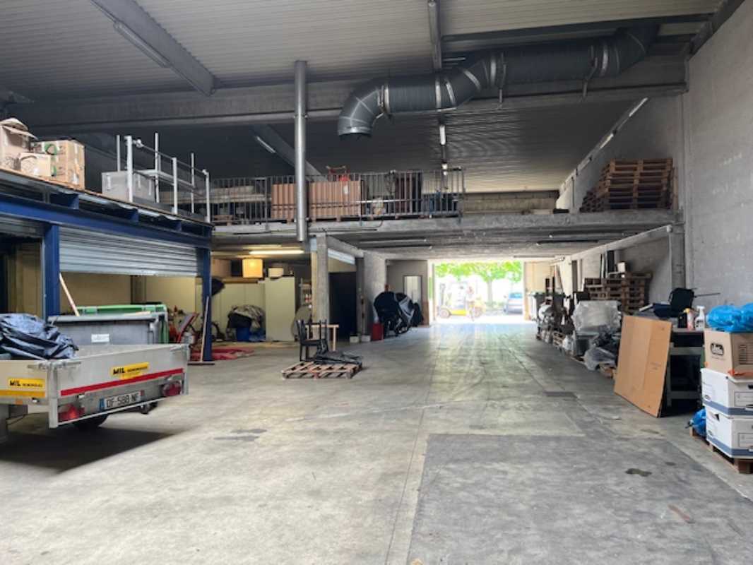 Light Industrial in Toulouse to rent Interior Photo- Image 1 of 10