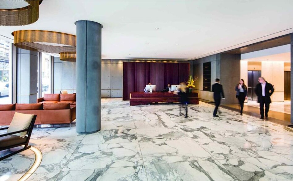 Mortimer St, London for rent - Lobby - Image 3 of 5