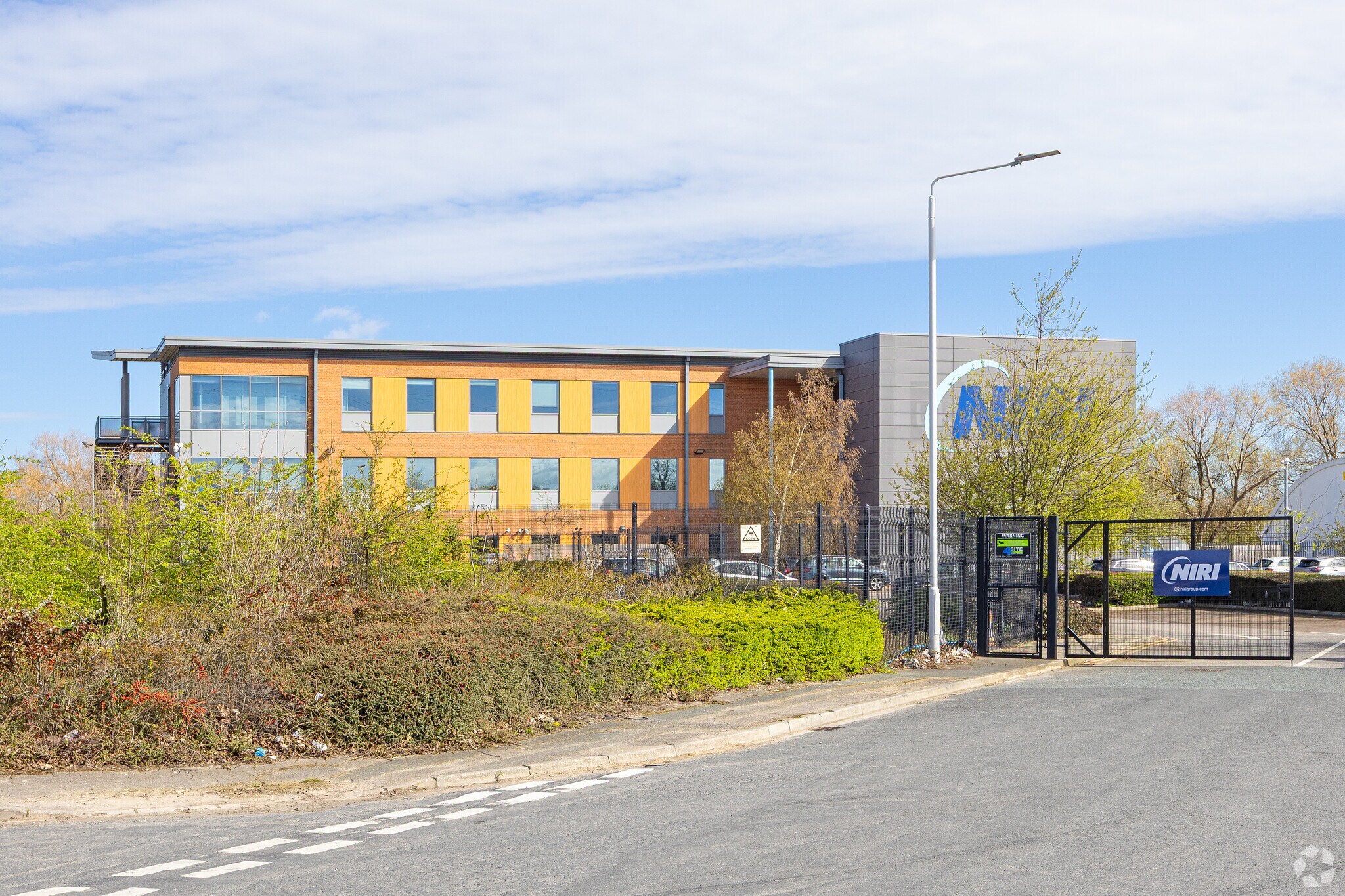Gibraltar Island Rd, Leeds for sale Primary Photo- Image 1 of 1