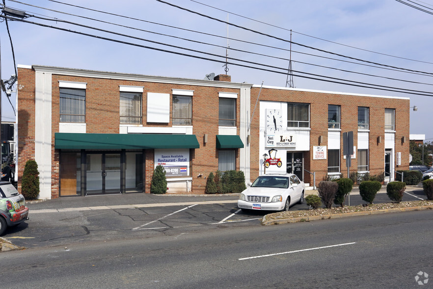 720 Boulevard, Kenilworth, NJ for sale - Primary Photo - Image 1 of 1