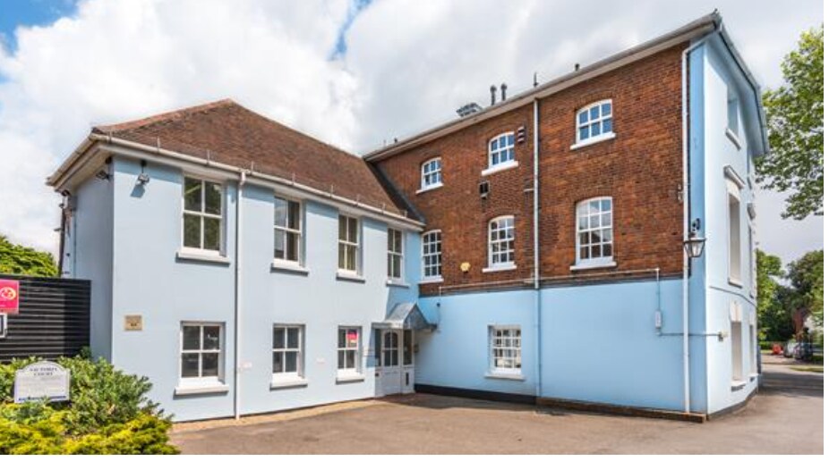 25 St Pancras, Chichester for sale Building Photo- Image 1 of 1